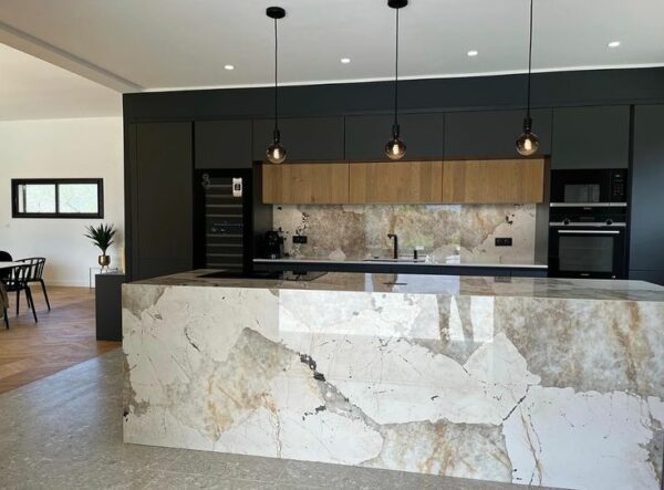 Cuisine en Dekton Khalo